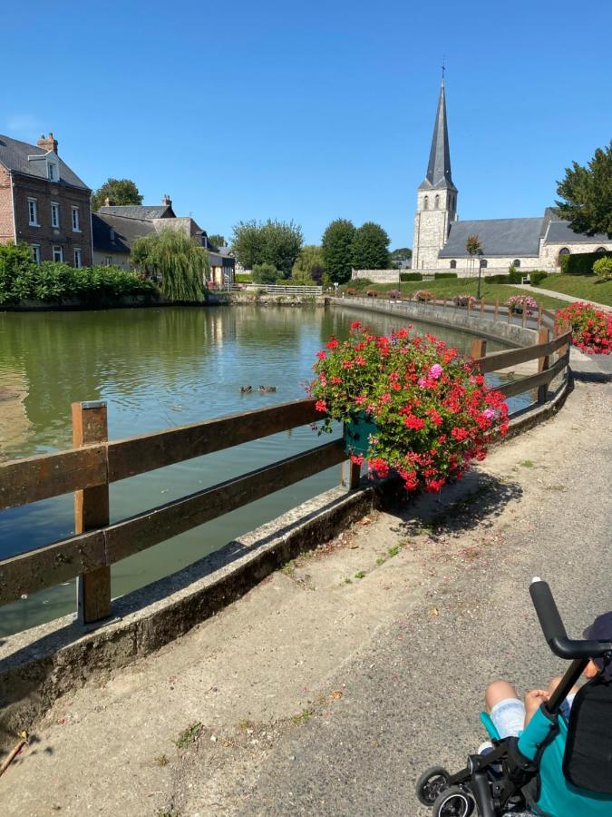 Les gîtes du château du cèdre Manneville-ès-Plains Esterno foto
